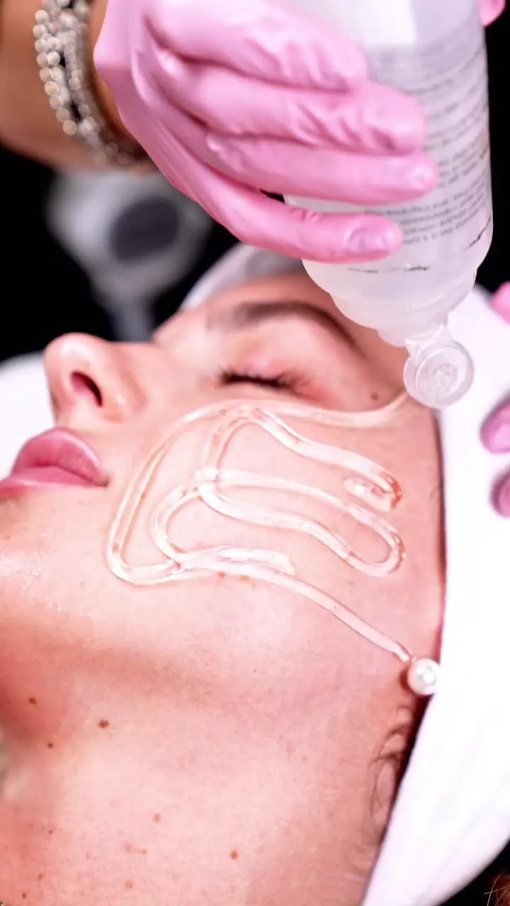 Forma Skin Tightening treatment detail